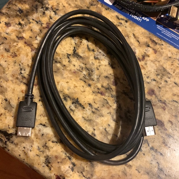 Generic HDMI Cable - Picture 1 of 1